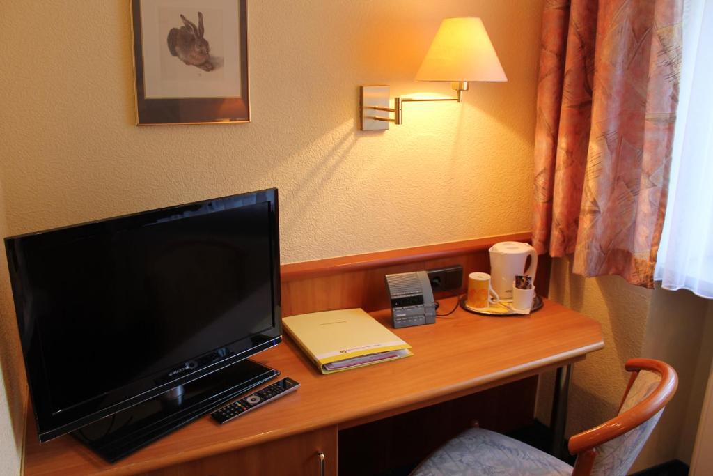 Hotel Luga Nuremberga Quarto foto